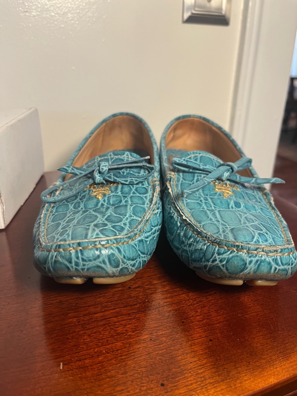 Prada Turquoise Crocodile Pattern Driving Mocs Loafers size 8 - Picture 8 of 8